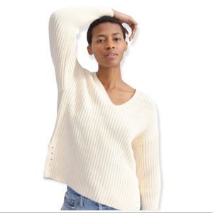 everlane v neck sweater